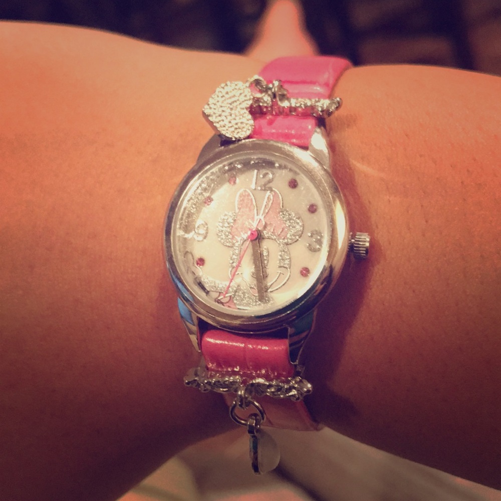 Mini mouse pink watch!